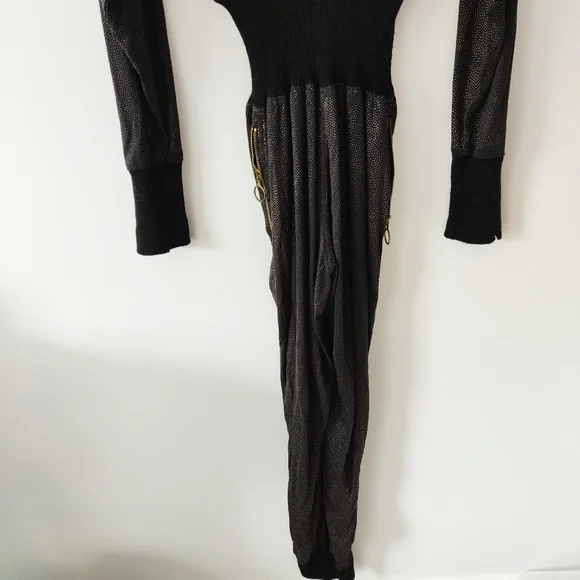 MOSCHINO Black & Gold Zipper Hoodie Jumpsuit - Picture 7 of 13